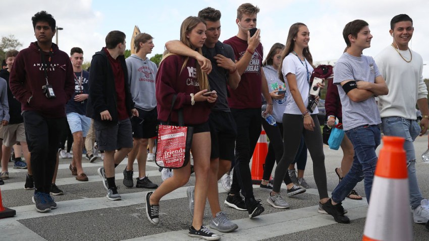 030118 parkland students back to school
