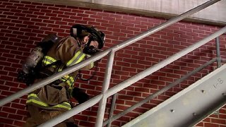 030416 stair climb challenge firefighter