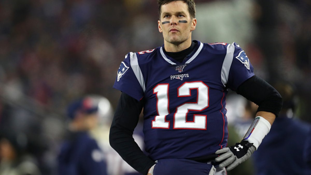 Brady and the Bucs TB12 Agrees to Sign in Tampa NBC Boston