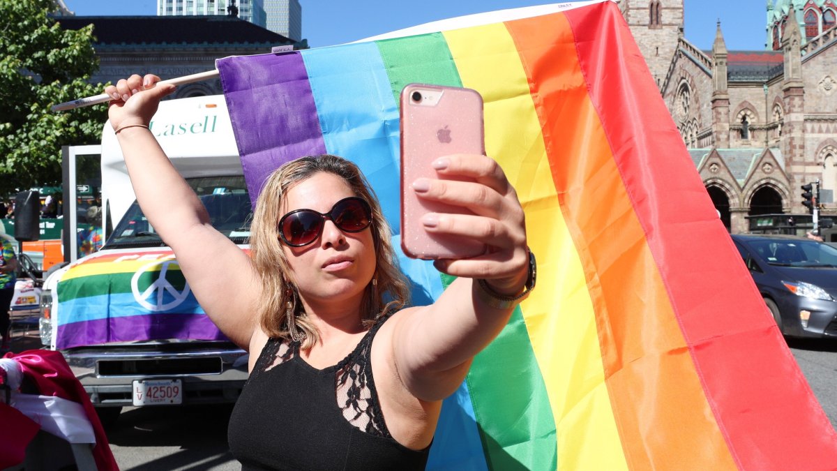 IMAGES Boston Shows Its Pride at Annual Parade NBC Boston