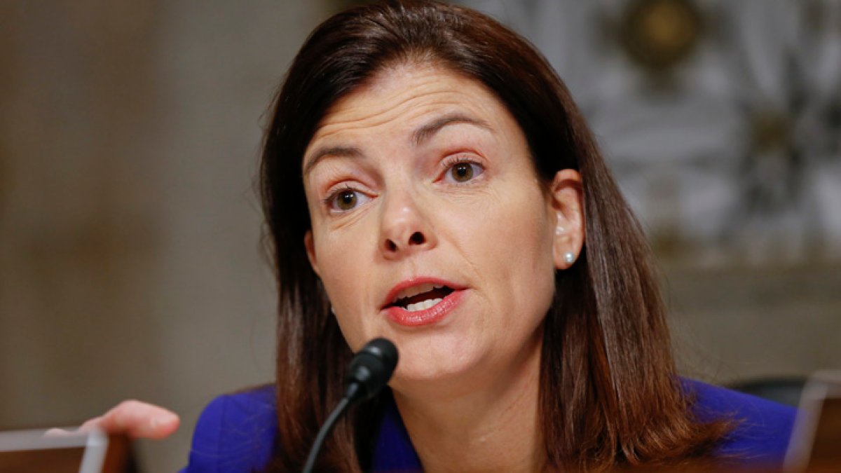 Kelly Ayotte running for NH governor NBC Boston