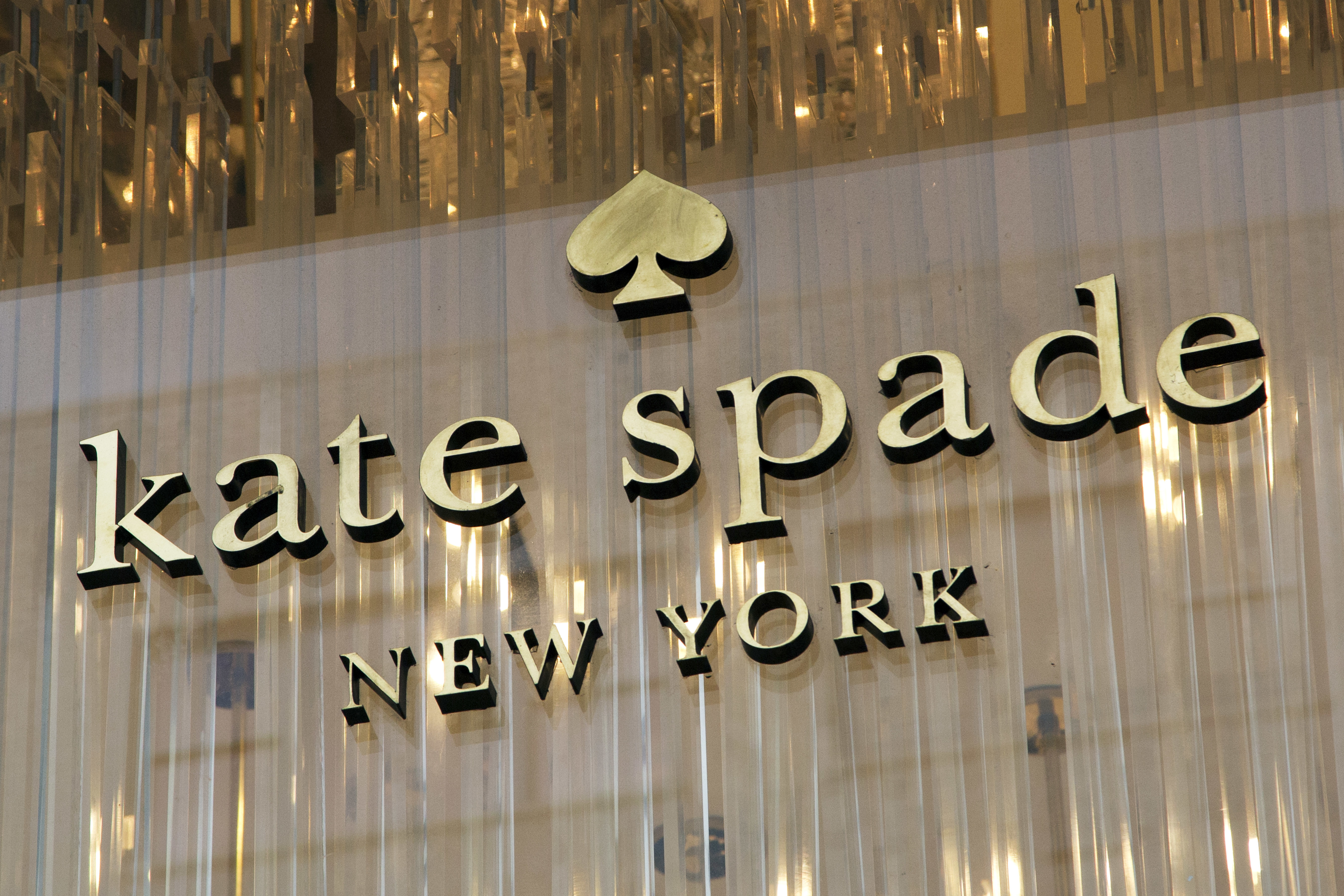 How Kate Spade New York Honored Its Founder's 'Sparkle' at New York Fashion  Week 2018
