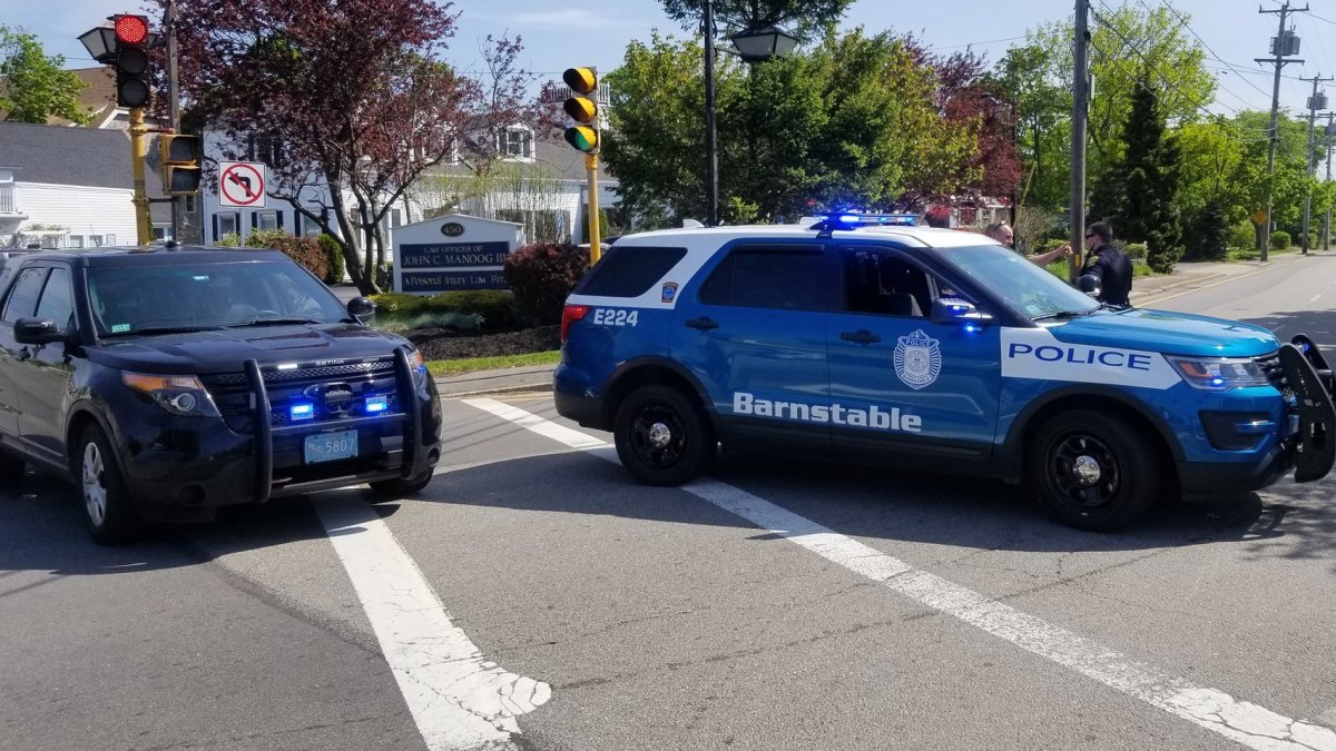 Barnstable Pd Barnstable Route 6 stolen vehicle crashes – NBC Boston