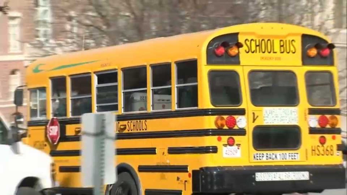 Boston City Council to hold emergency meeting addressing late school buses