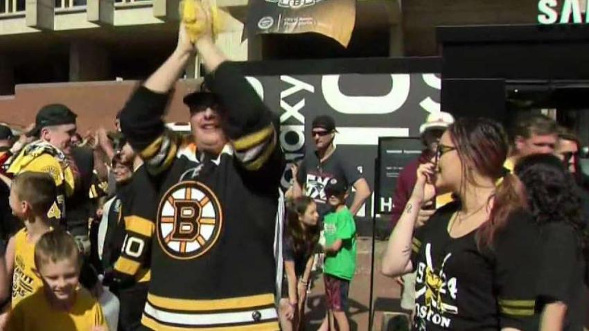 Bruins_Fans_Head_Downtown_for_Stanley_Cup_Kick_Off_Concert.jpg