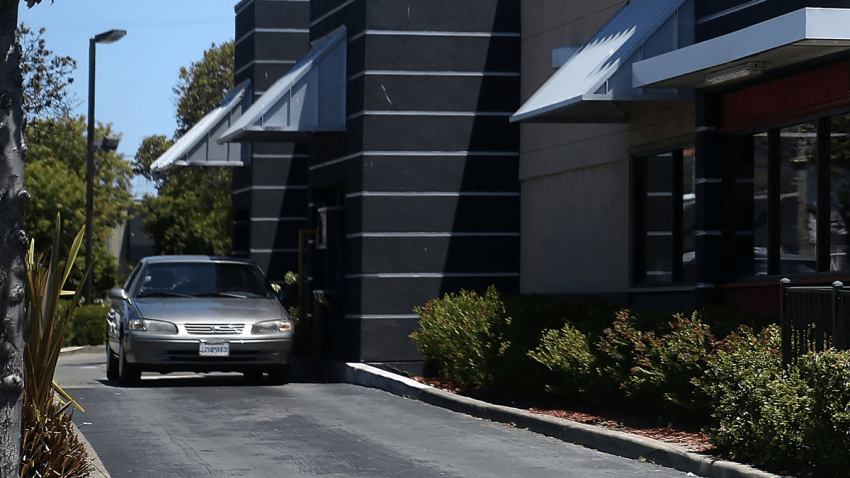 Burger-King-Drive-Thru-file-482153010