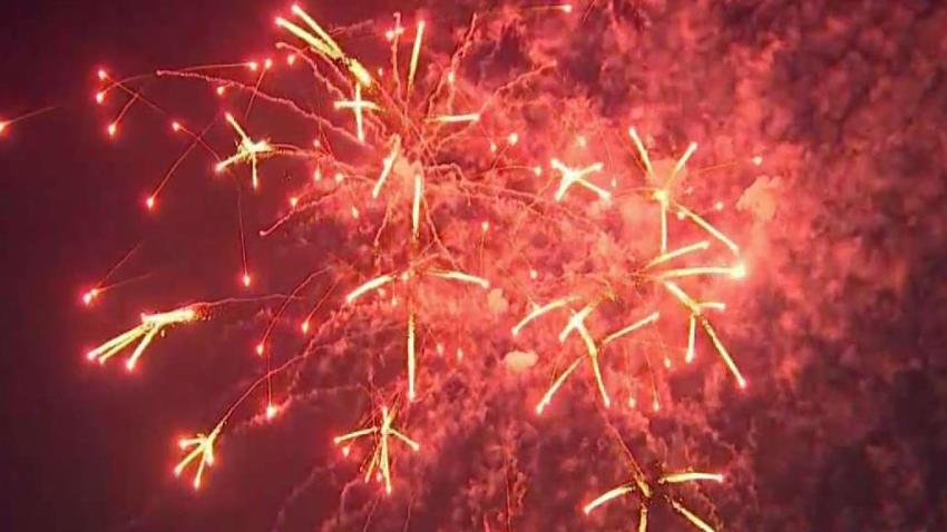 Fireworks_in_Richmond_in_July_Fourth_Eve_Celebration.jpg