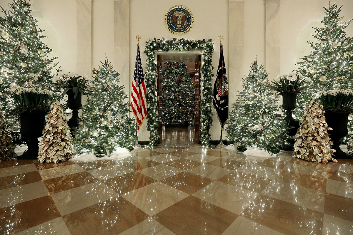 Pin by shelley smucker on my house at christmas time PHOTOS: White House Christmas Decorations Unveiled – NBC Boston