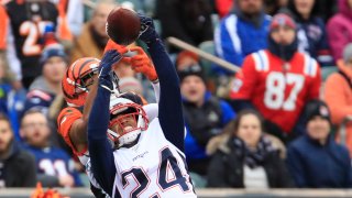 Stephon Gilmore of the New England Patriots breaks up a pass intended for Tyler Boyd of the Cincinnati Bengals.
