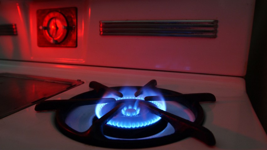 2071244DM003_naturalgas