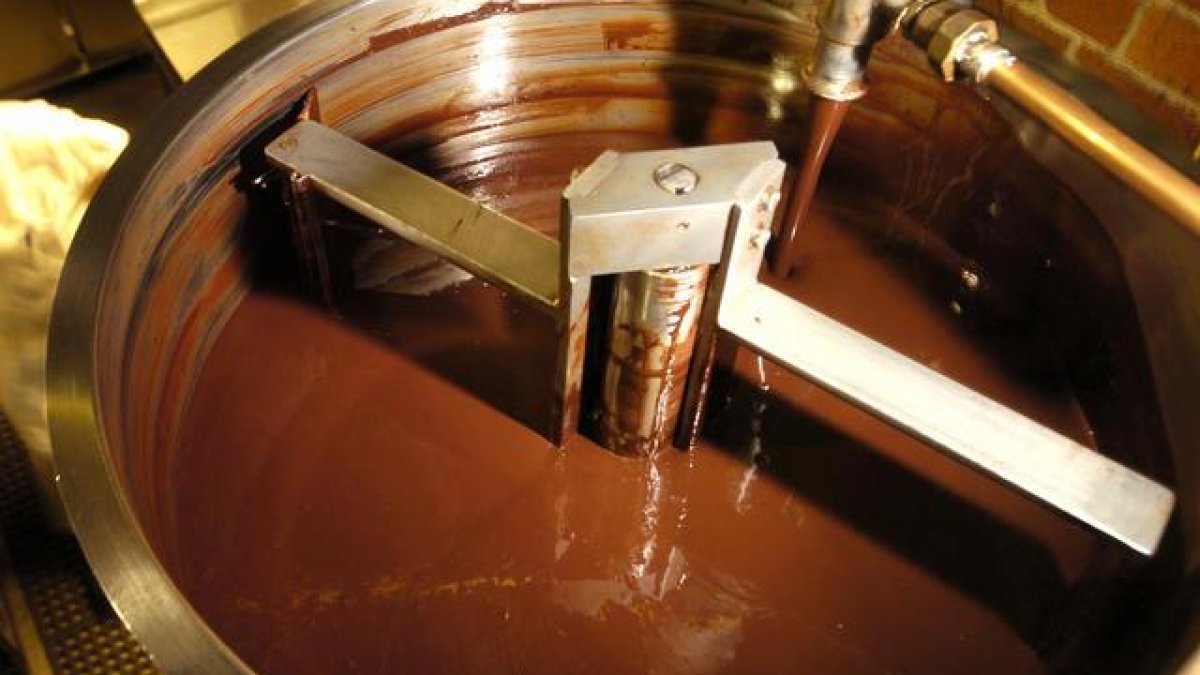 Brookline MA Food News LA Burdick Opening In Coolidge Corner NBC Boston brookline-ma-food-news-la-burdick-opening-in-coolidge-corner-nbc-boston