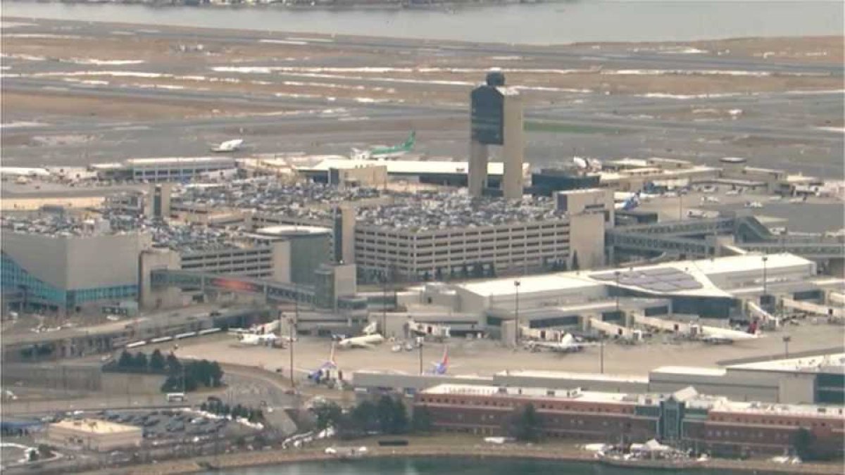 Airport uncertainty from government shutdown has some rethinking travel