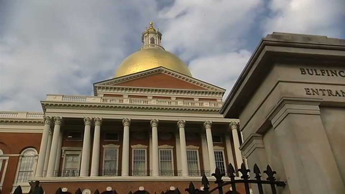 This week's storm put Massachusetts Legislature on its longest pause since 2015