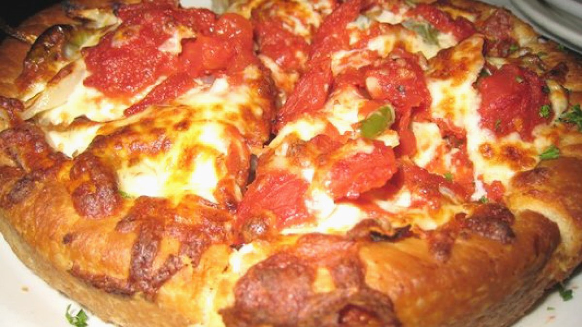 One of the last remaining Uno Pizzeria and Grill locations in Mass. is