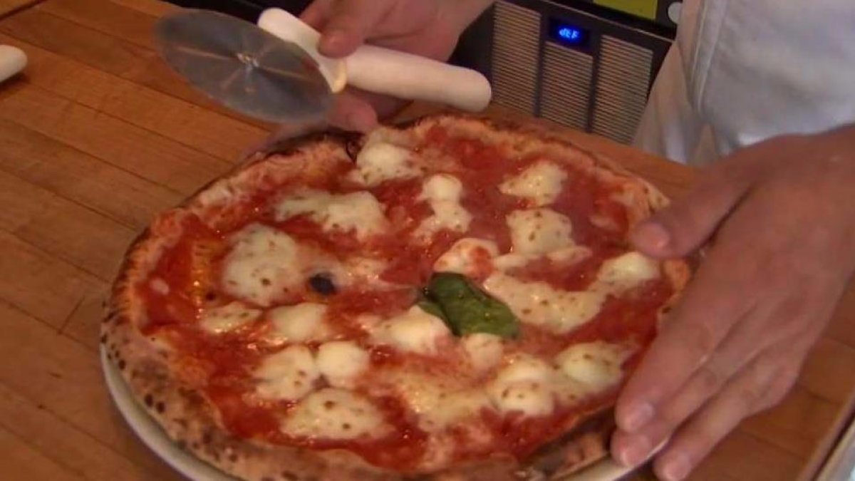 Boston Pizza Festival brings ‘pizza, pizza and more pizza’ to City Hall