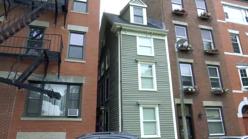 boston-s-skinny-house-sells-for-1-25-million-npr