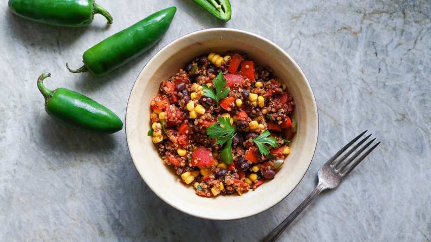 Spicy-Vegetarian-Crock-Pot-Chili1