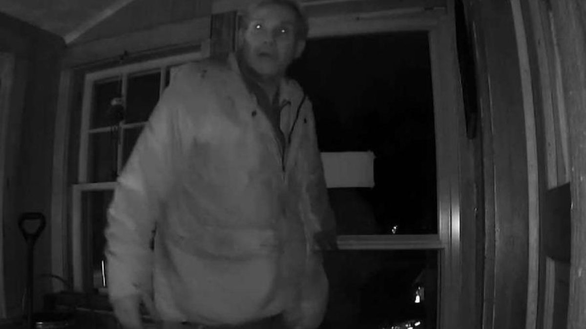 2 Men Caught on Camera Breaking Into Mansfield Home – NBC Boston