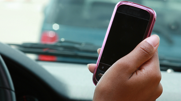 generic texting while driving