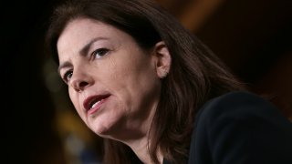 ayotte.jpg