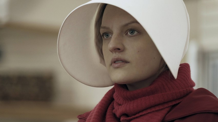Elizabeth Moss - "The Handmaid's Tale"