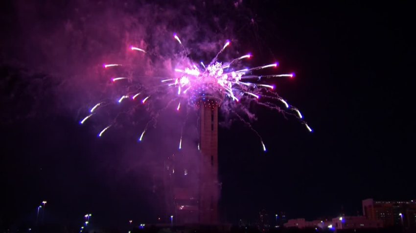 dallas-nye-2017-fireworks-ground- (29)