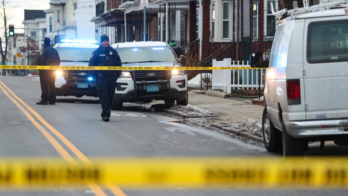 Pedestrian Hit by Vehicle in East Boston – NBC Boston