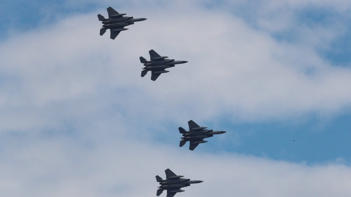 Thank You Coronavirus Helpers F15 Jets Fly Over Boston to Honor Front
