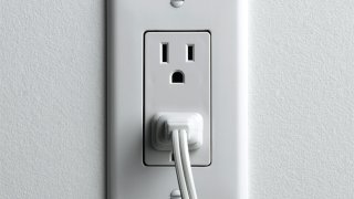 outlet and plug