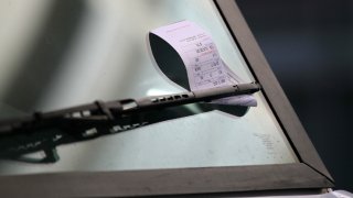 parking-ticket-windshield