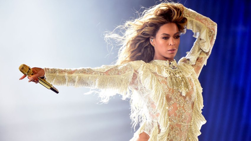 631832179PB00003_Beyonce_Th