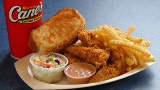 raising-canes-chicken-fingers