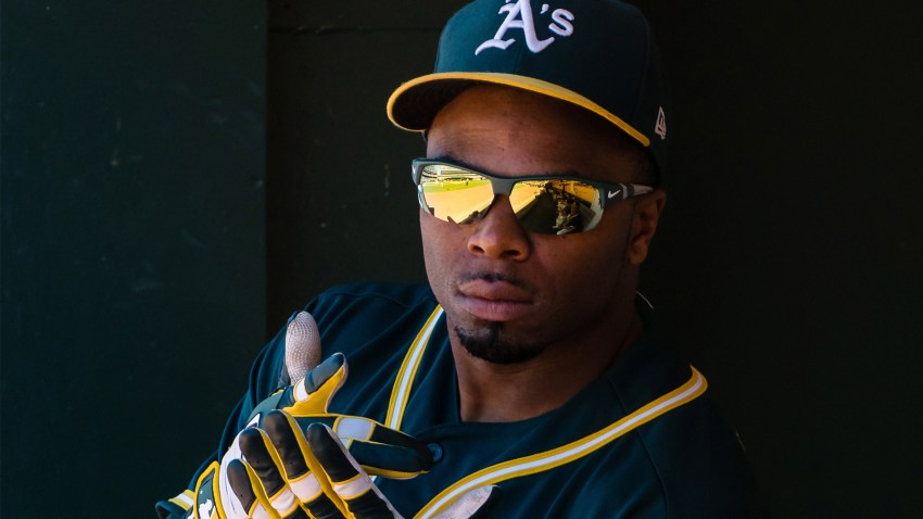 rajai-davis-dugout-usatsi
