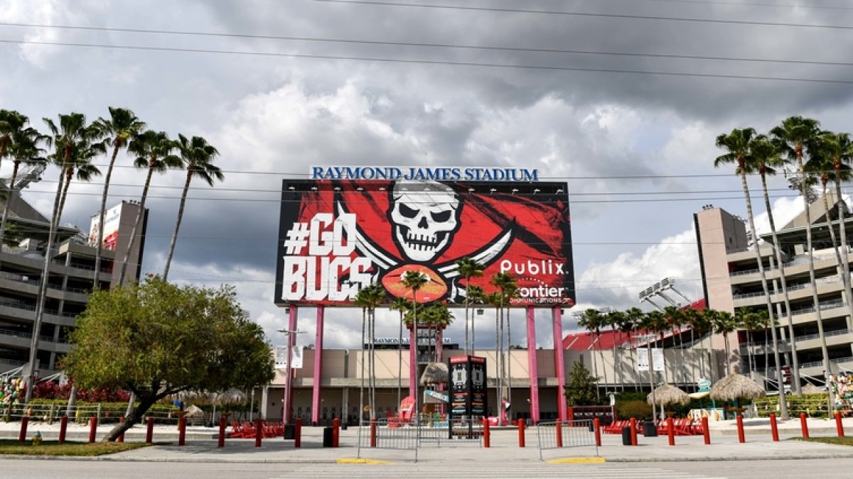 With Tom Brady Headed to Bucs, Here's What Season Tickets Will Cost You –  NBC Boston