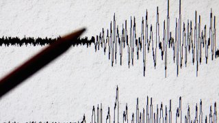 Generic image of a seismograph.