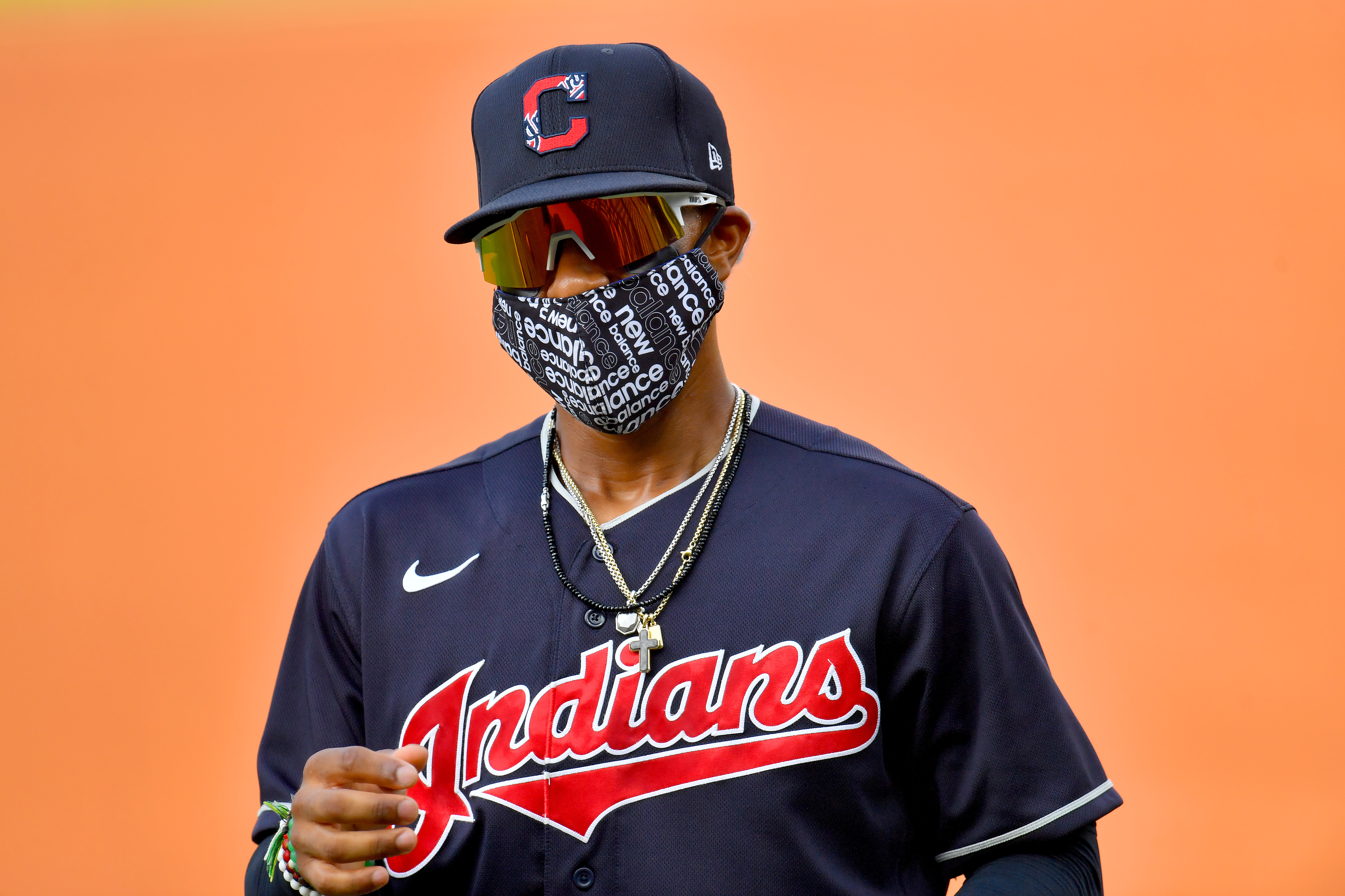 Cleveland Indians will not completely drop Chief Wahoo but will
