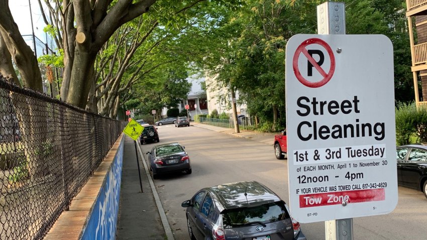 A street cleaning sign in Boston