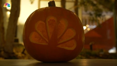 How To Carve A Design Into A Pumpkin Nbc Boston