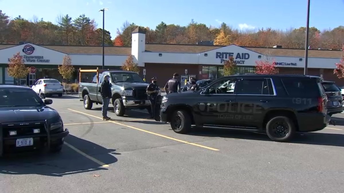 Active Shooter Reported at Market Basket Plaza in Lee, New Hampshire – NBC  Boston
