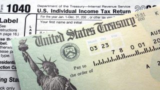 Op-Ed: IRS Tax-Refund Backlog Adds to Americans’ Hardship During Covid-19 Pandemic