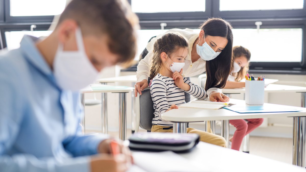 Mask Mandate Massachusetts Doctors Call on Baker to Establish School