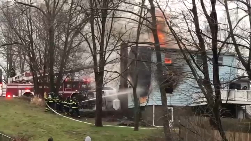 Braintree Family Escapes Christmas Morning Fire; Home Destroyed NBC10