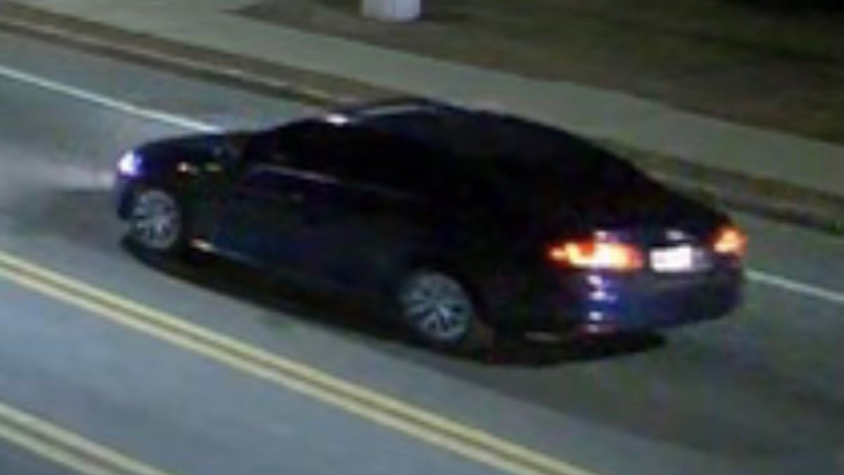 2 Shot in Randolph Road Rage Incident, Police Searching for Suspects