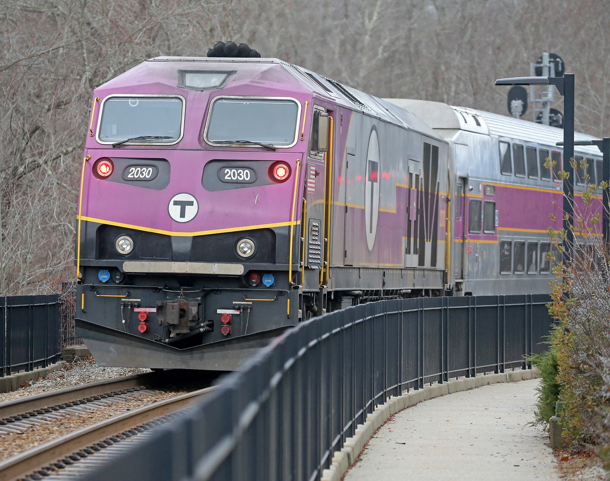 Commutes are changing. What does that mean for commuter rail? - POLITICO
