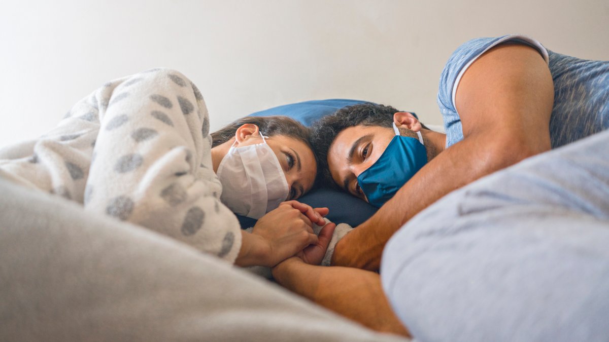 CDC Guidelines for COVID Exposure Timeline, Quarantine, Contagious