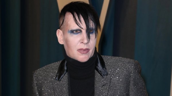 Marilyn Manson To Turn Himself In Over Assault Charges At Nh Concert Police Say Nbc Boston