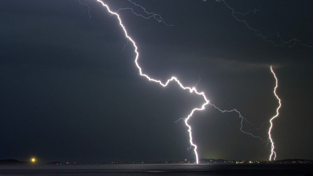 FIRST ALERT: Severe Thunderstorms Make Their Way Through New England ...