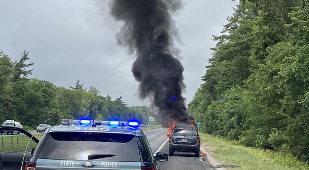 Car Fire Causing Delays in Middleboro, Mass. – NBC Boston