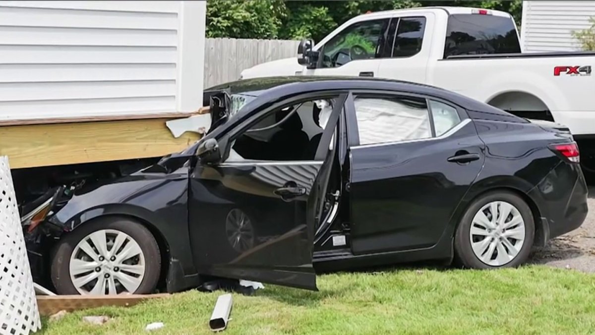 Car crashes through storefront in Saugus