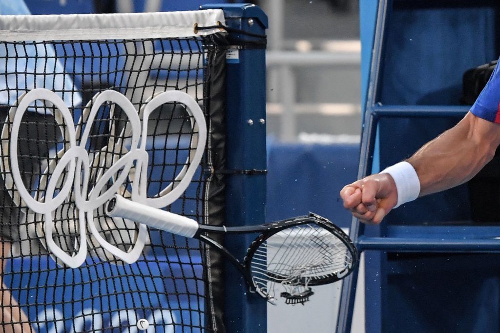 Watch Novak Djokovic Destroy Tennis Racket in Bronze Medal Loss – NBC ...